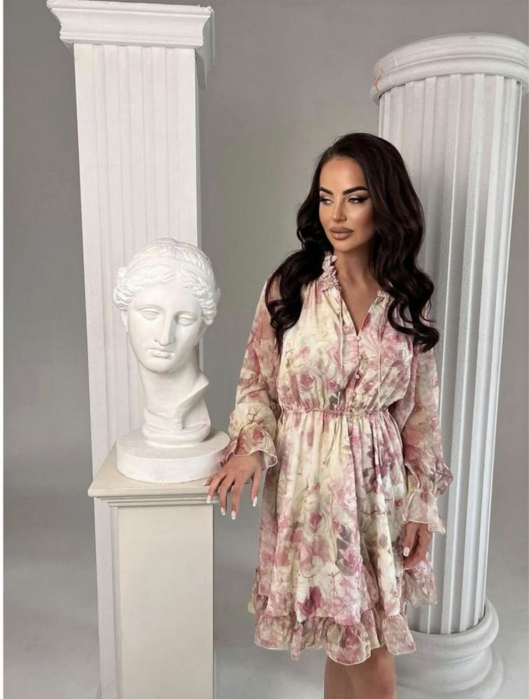 Флорална лятна рокля