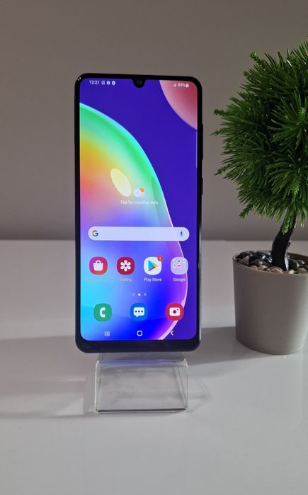 Телефон Samsung A31