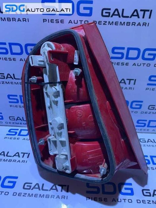 Stop Lampa Tripla Dreapta Skoda Fabia 1 2005 - 2008 Cod 6Y6945112B 6Y6945096D 6Y6945112C