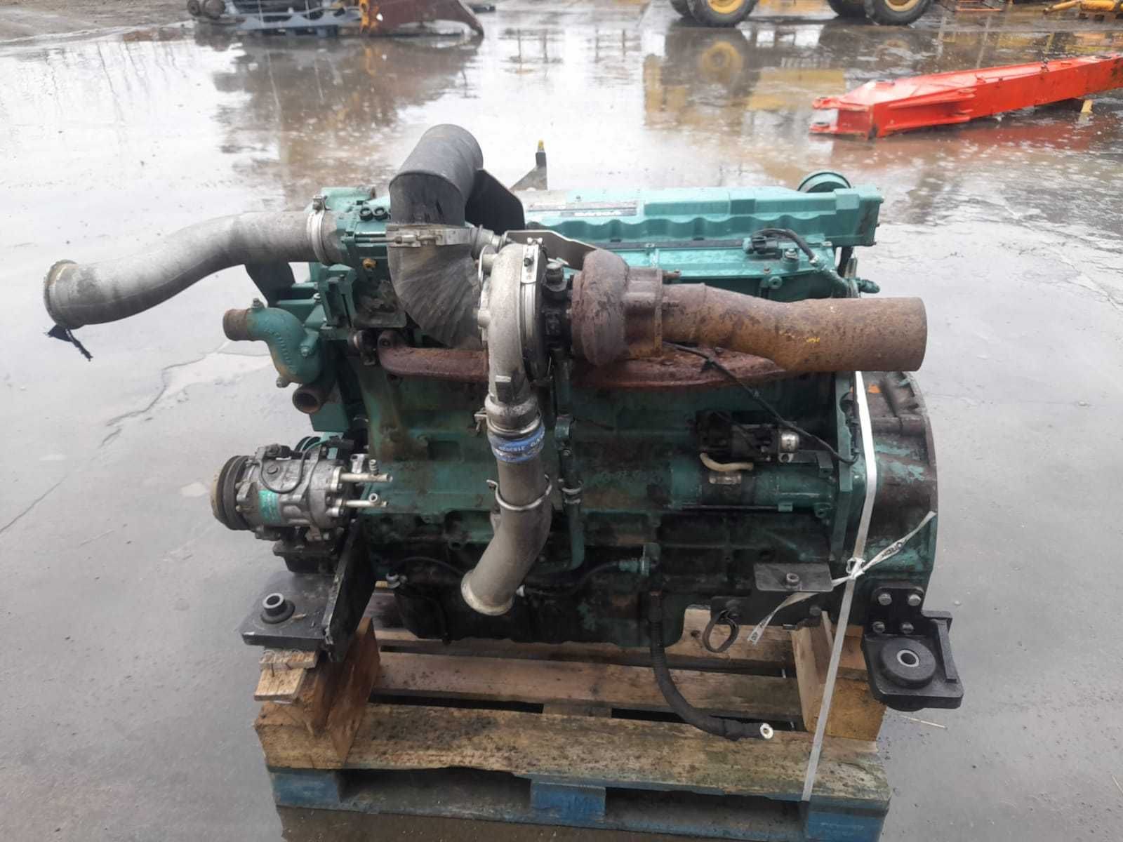 Motor Volvo D7E EBE 3 pentru excavator pe senile Volvo 240 C