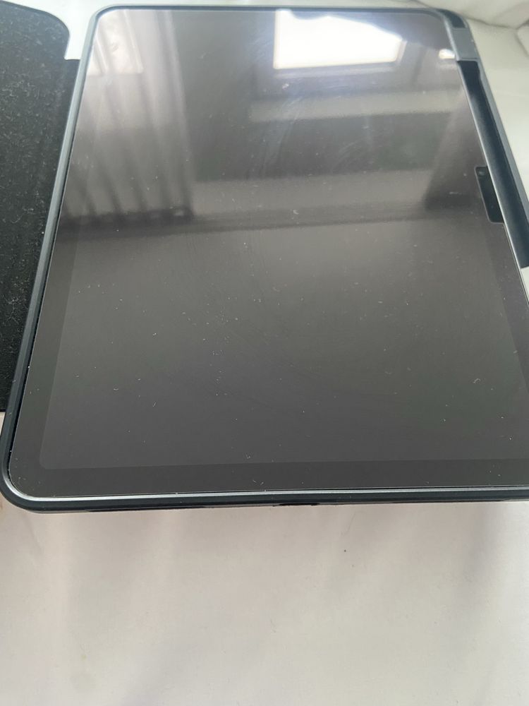 iPad 2024, 128GB новый с чехлом и защитным стеклом