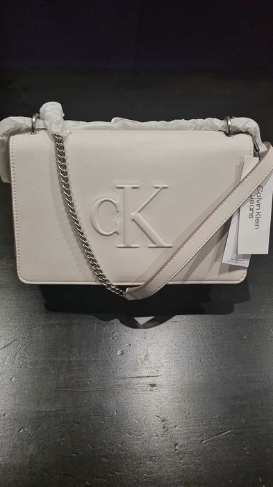 Дамска Чанта "Calvin Klein "