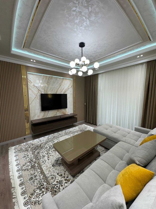 3 xonali xonadon sotiladi