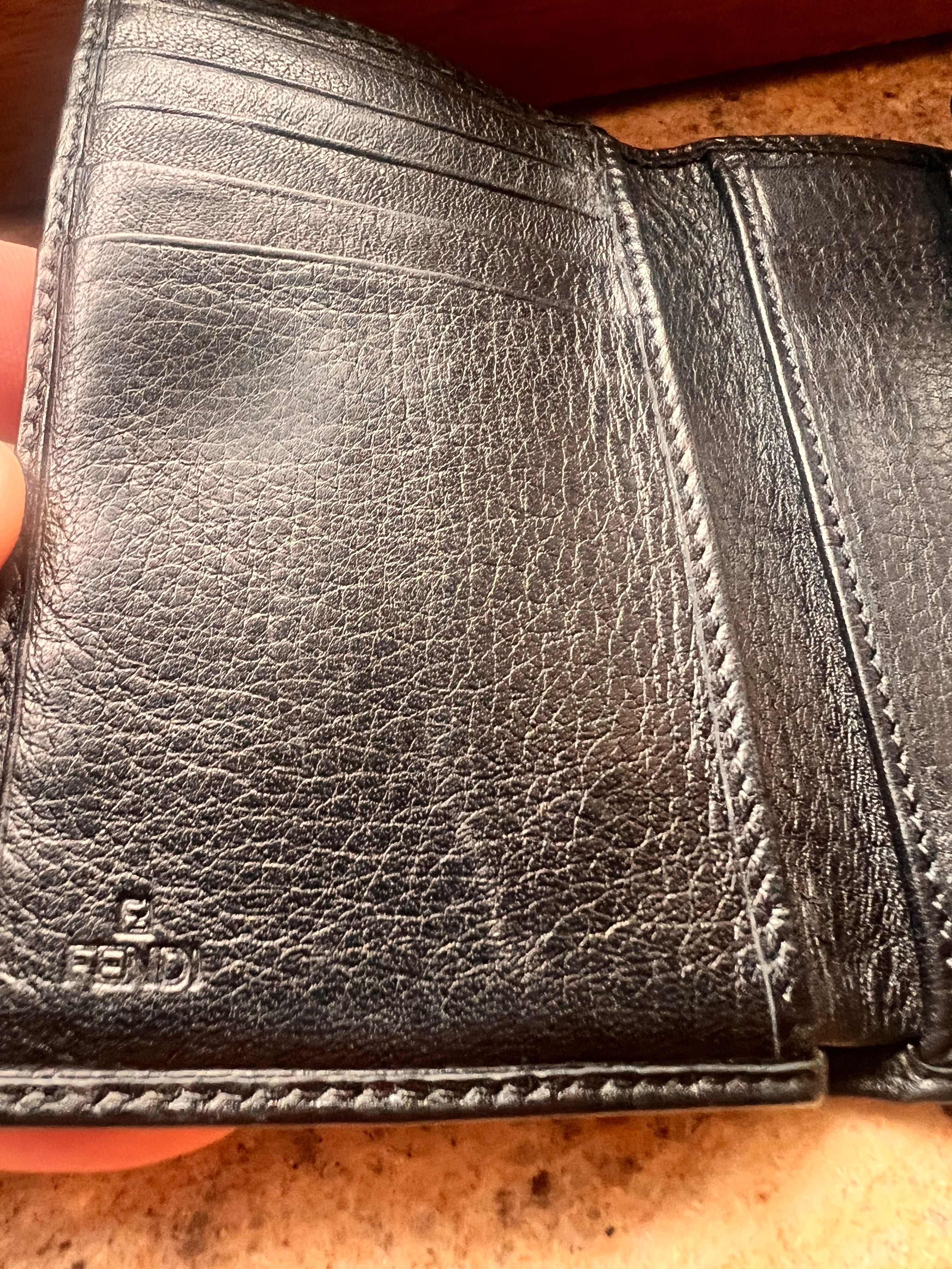 Протмоне Fendi black