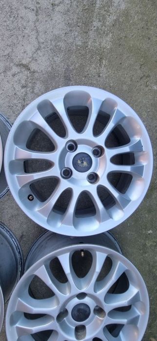 Jante R16 original Volvo S40 V40 Kia Nissan Honda Hyundai 4x114.3