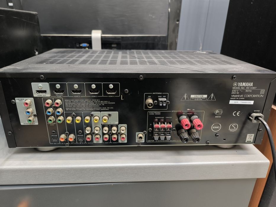 Yamaha rx-v 367 5.1 channel