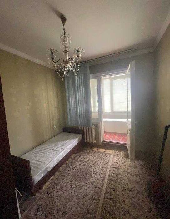 Просторная 3 - комнатная с ремонтом и мебелью, Алмазарский район