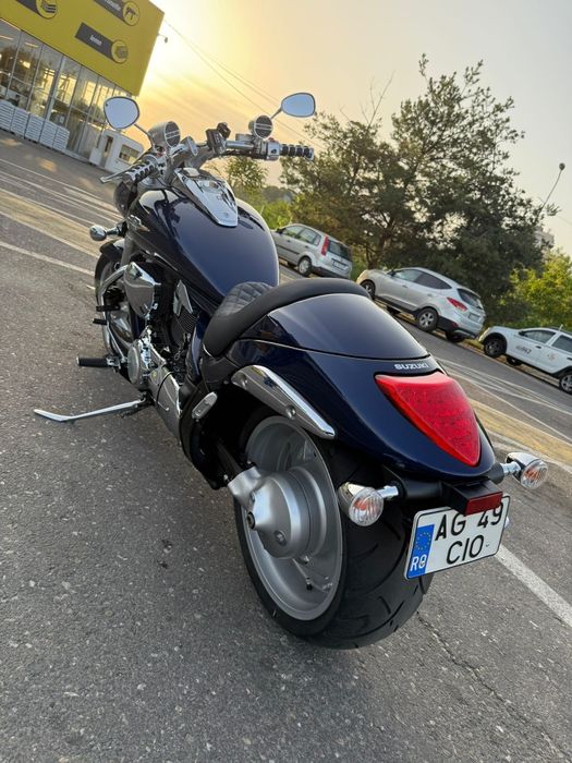 Suzuki Boulevard VZR 1800, M109R