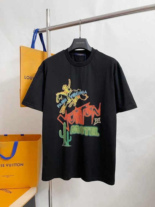 Tricou Louis Vuitton premium