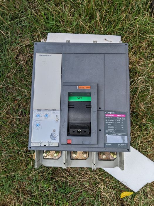 Întrerupător automat siemens VL630 3 poli