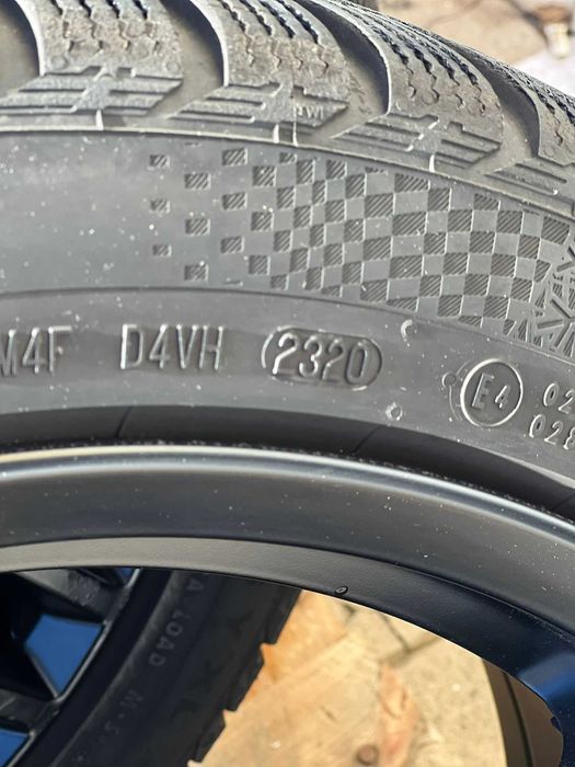 225 45 18 зимни гуми Continental Дот 2320