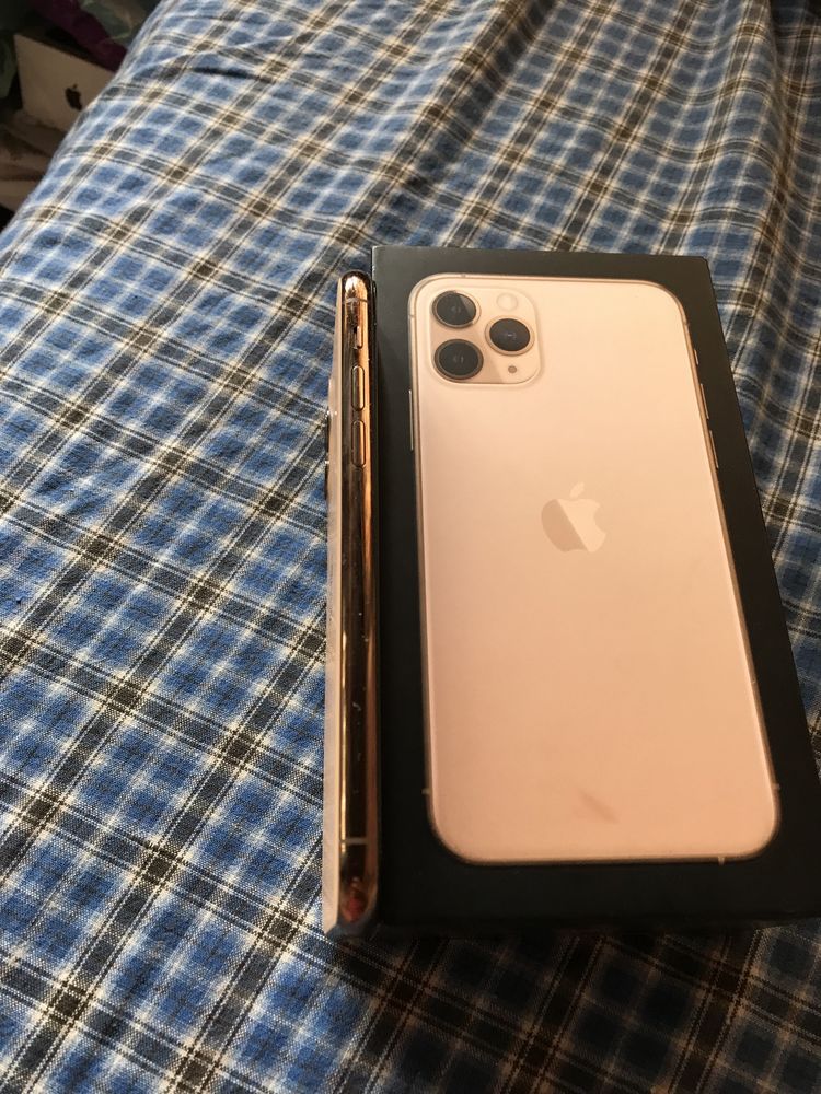 iPhone 11 Pro Gold 64GB.