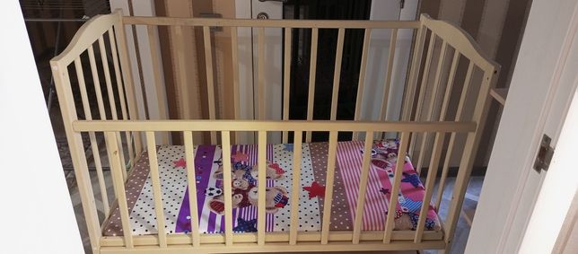 Детская кроватка  для новорожденных