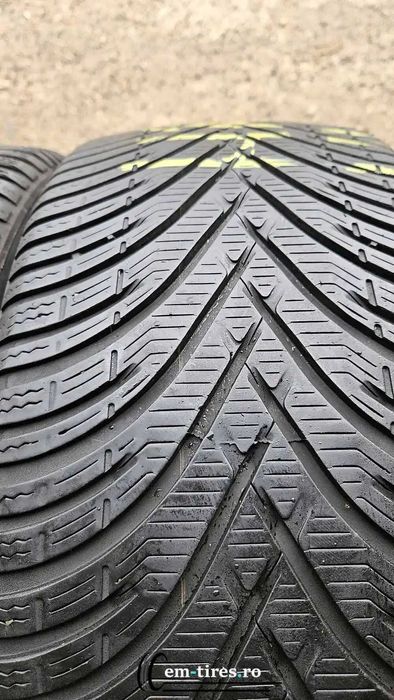 SET 4 Anvelope Iarna 225/40 R18 BFGOODRICH G Force Winter 2 92V