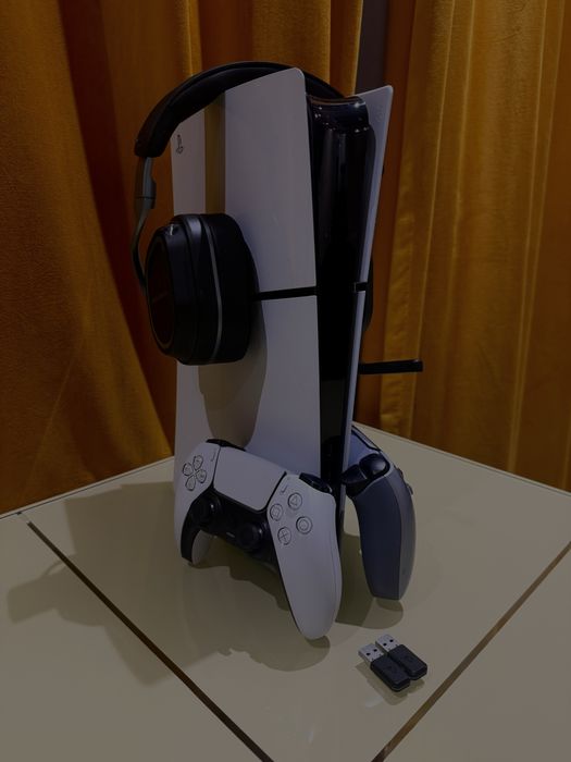 Ps5 slim + 2 controllere+ casti turtle beach 2 dongleuri