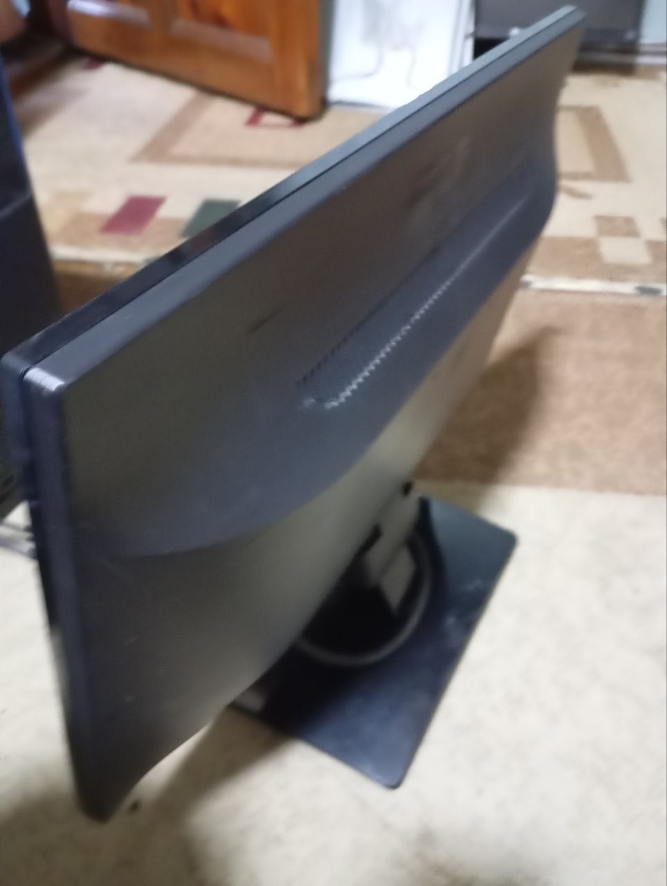 Монитор LG flatron LED 19wide
