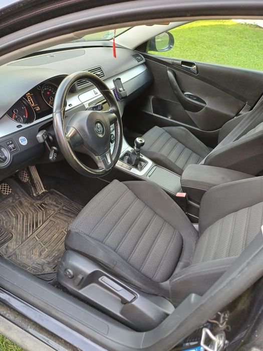 Vând Urgent Passat Euro 5!