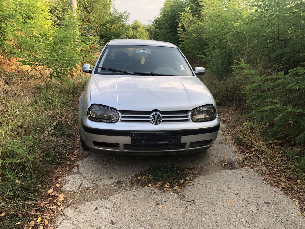 vw golf 4 1.6 fsi 110 kс на части