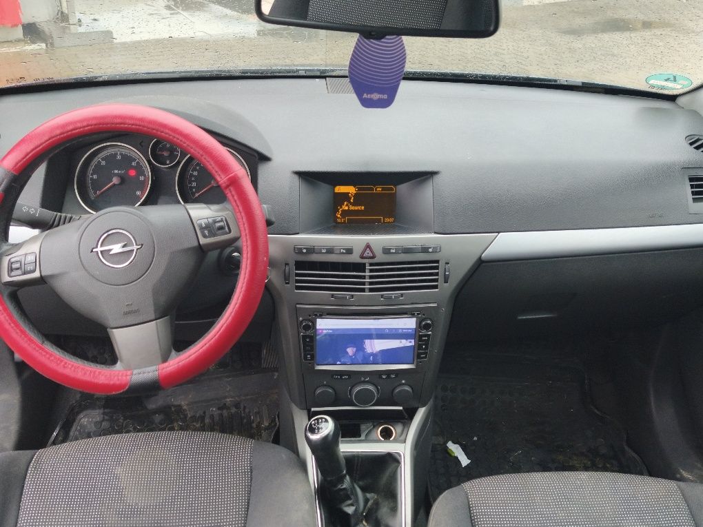 Opel Astra h 19cdti (150ps) in stare foarte buna acte la zii fiscal