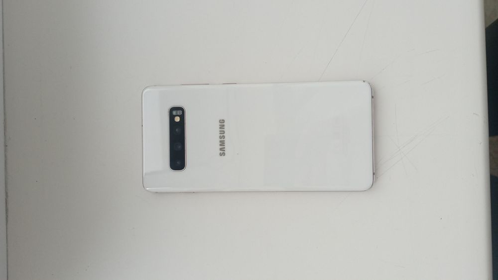 Обменяю Samsung s10+ и доплачу Режим 10