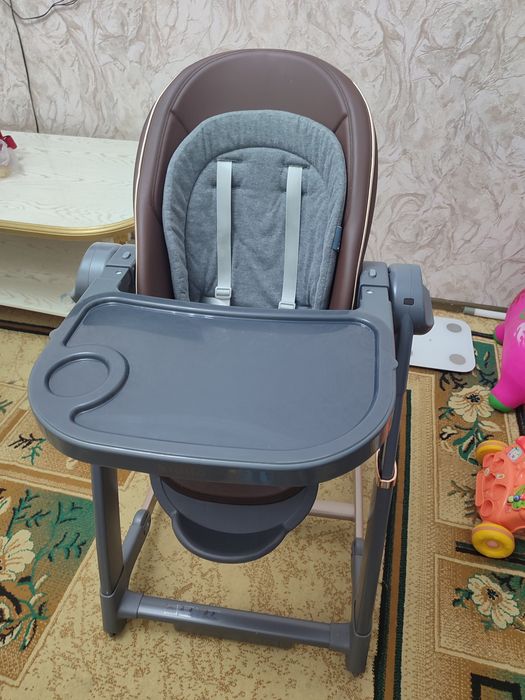 Стулчик для кормления