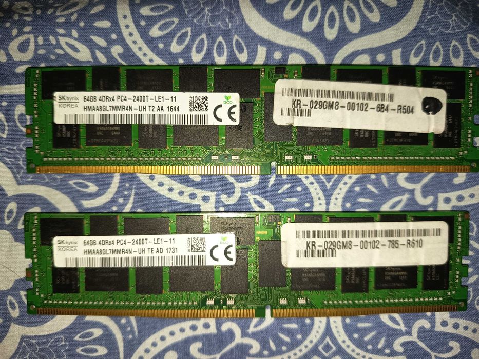 Memorie ram ddr4 64gb + 64gb de server/workstation