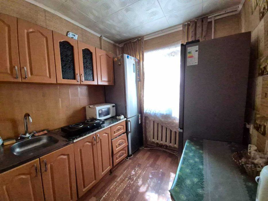 Продается 2-комн квартира по ул Язева д19