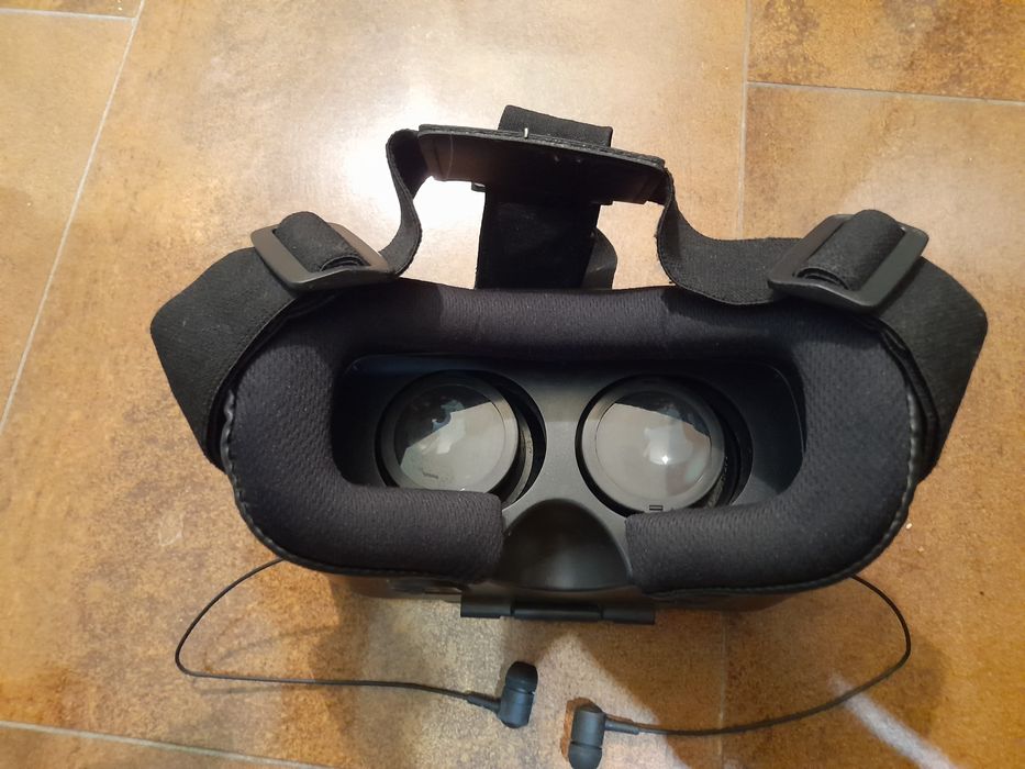 очила виртуална реалност