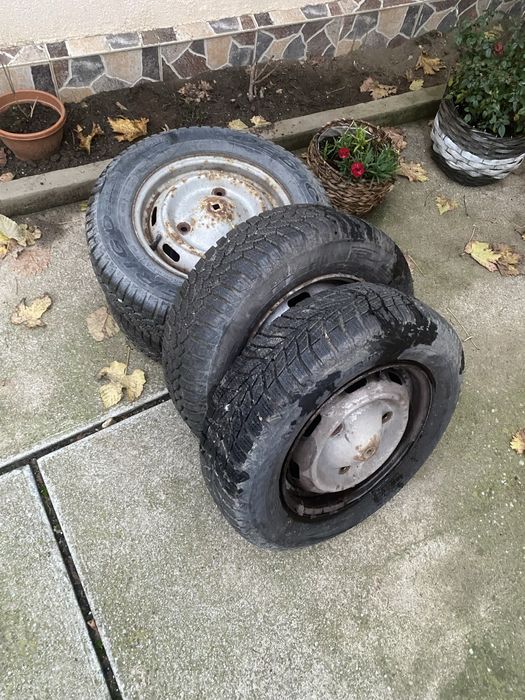 165 70 r13 cauciucuri dacia