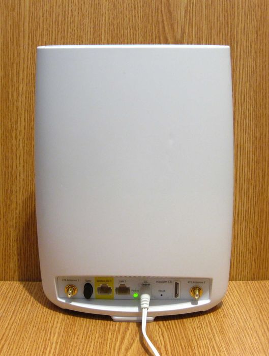 Netgear Orbi LBR20 router WiFi modem cu cartela SIM 4G+ LTE 18 1200 Mb