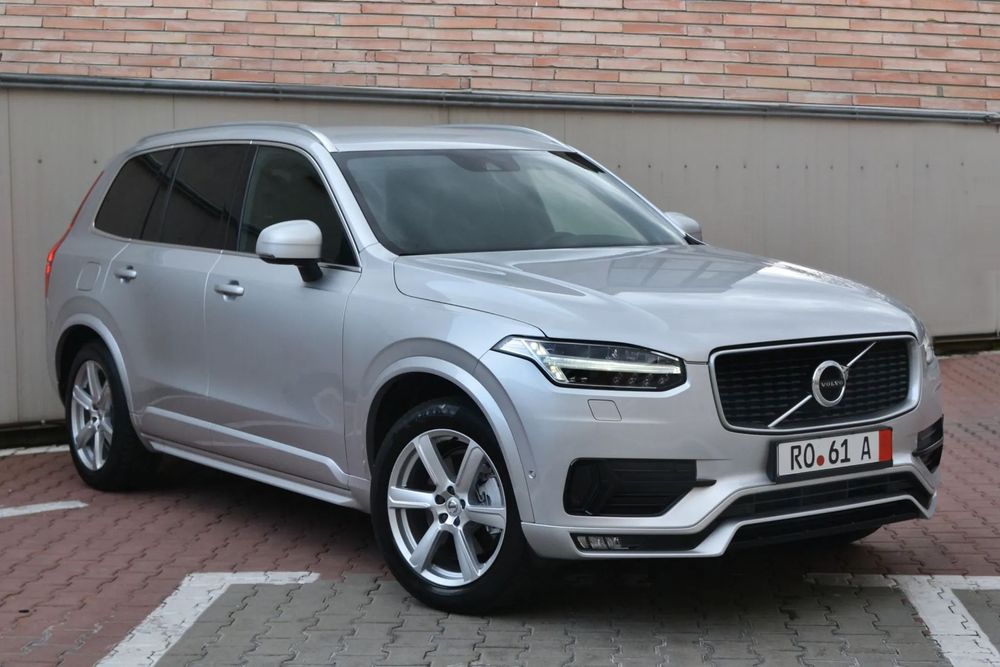 Volvo XC 90 / D5 AWD / R-Design / 7 LOCURI / Keyless
