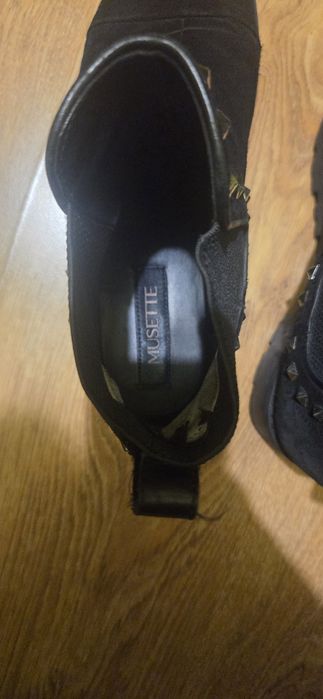 Ghete Musette marimea 39 potrivit 40