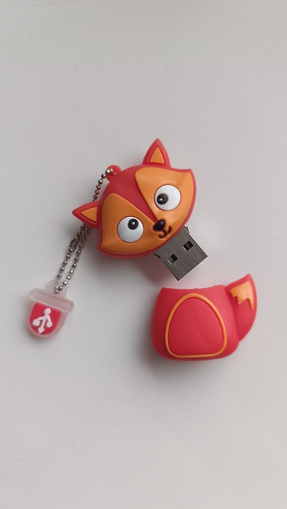 Оригинальная флешка, USB