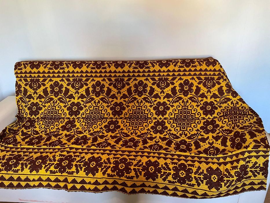 Covoare tradiționale și cuverturi