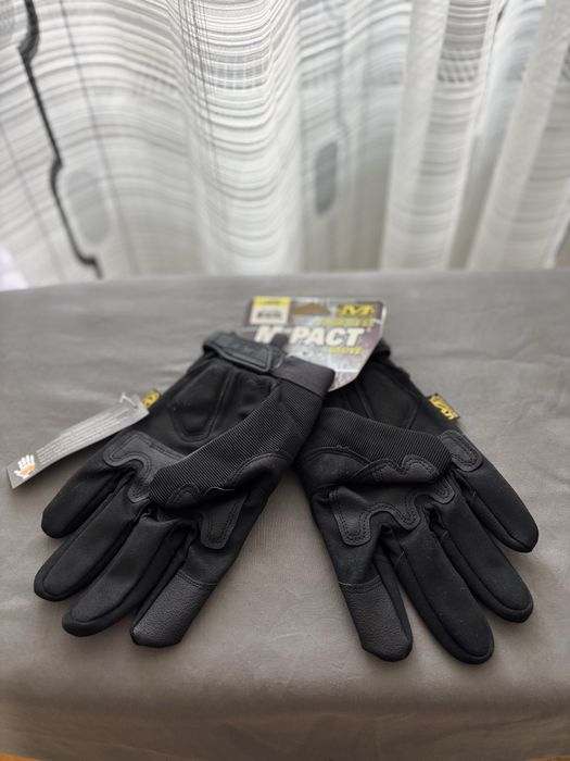 Manusi Tactice Mechanix L