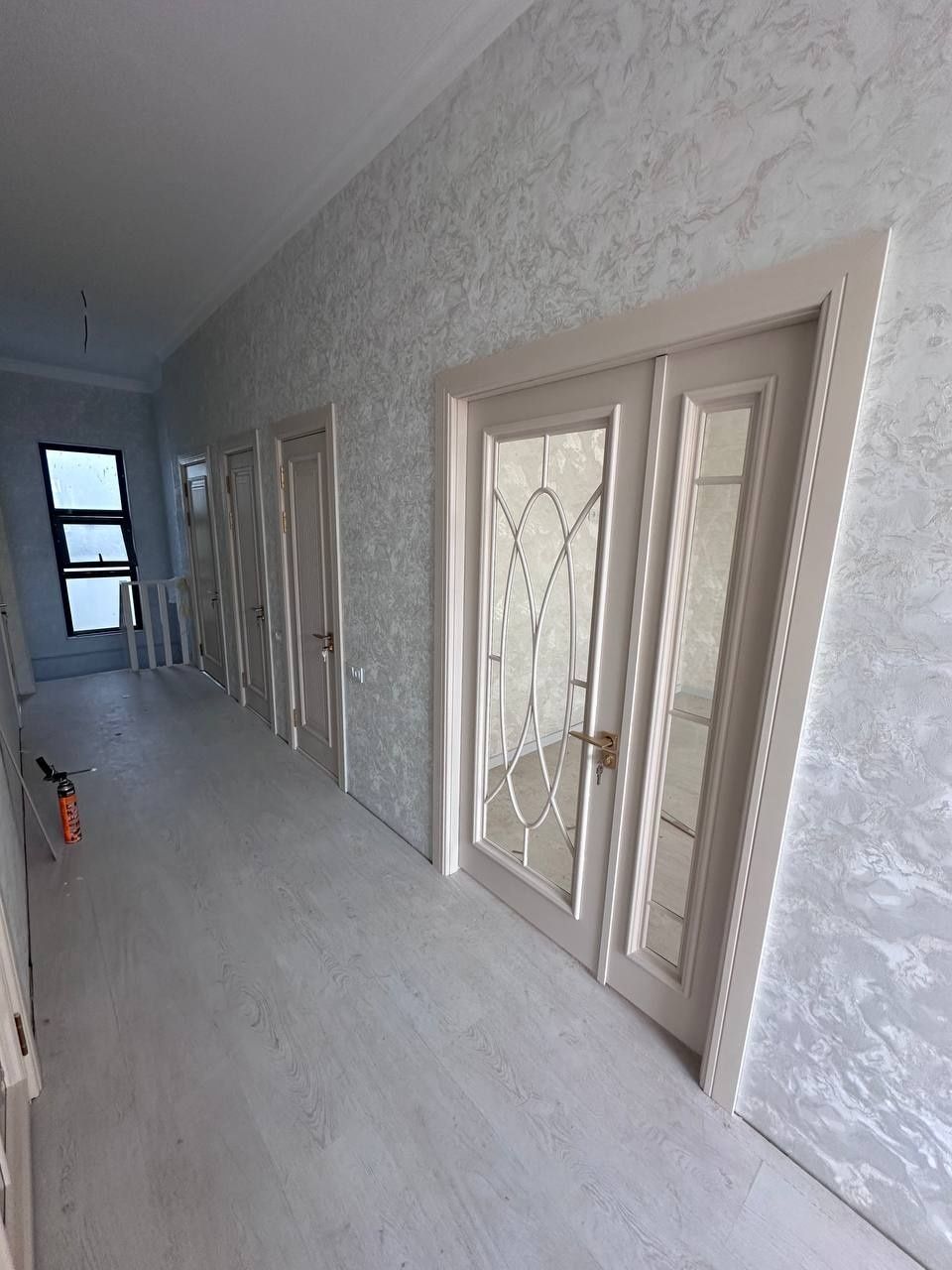 Продаётся новый коттедж 8 комнат 1,9 сотак Канцтовары махалля Кахрамон