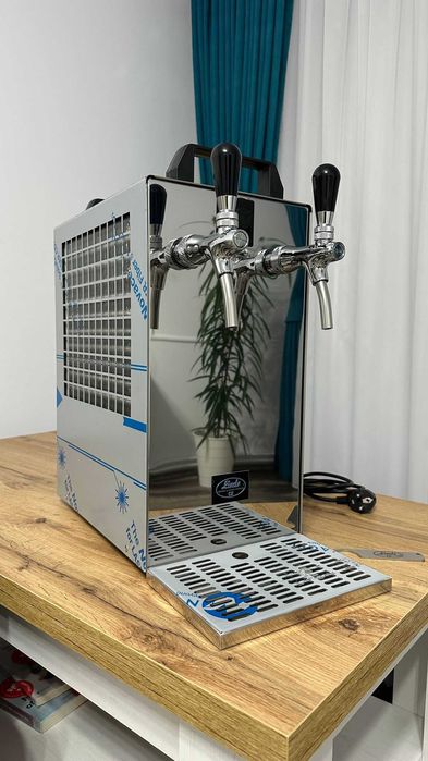 Vand dozatoare de bere Lindr Kontakt 40, noi.