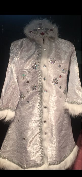 Костюм снегурочки 42-46 раз