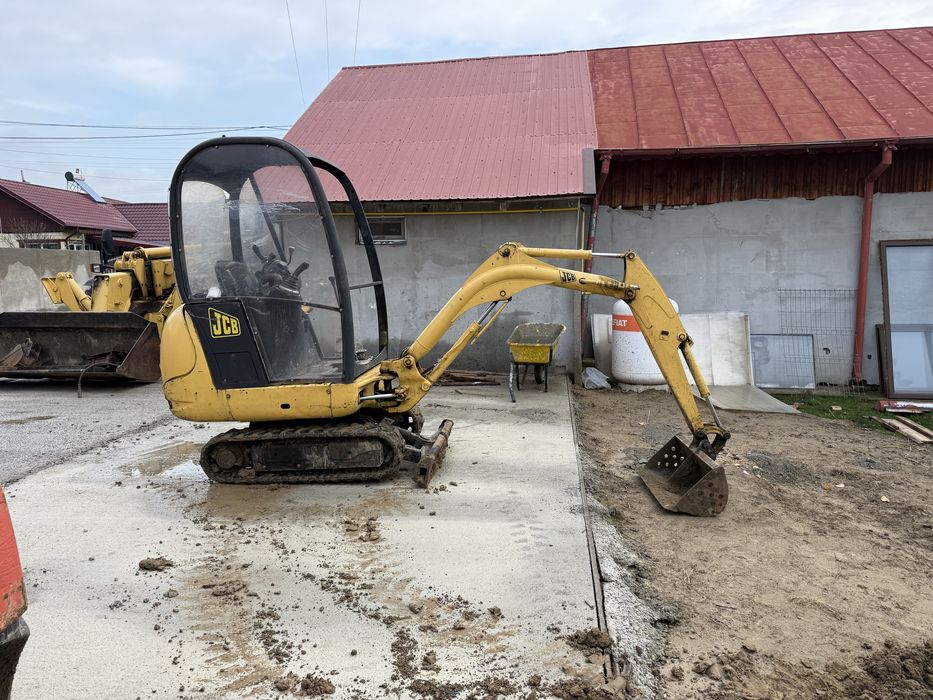 Mini excavator jcb 8018