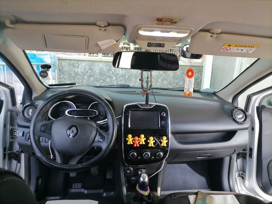 Vând Renault clio 2014