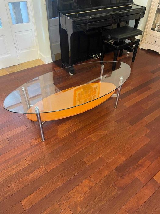 Masuta de cafea din lemn si sticla ovala