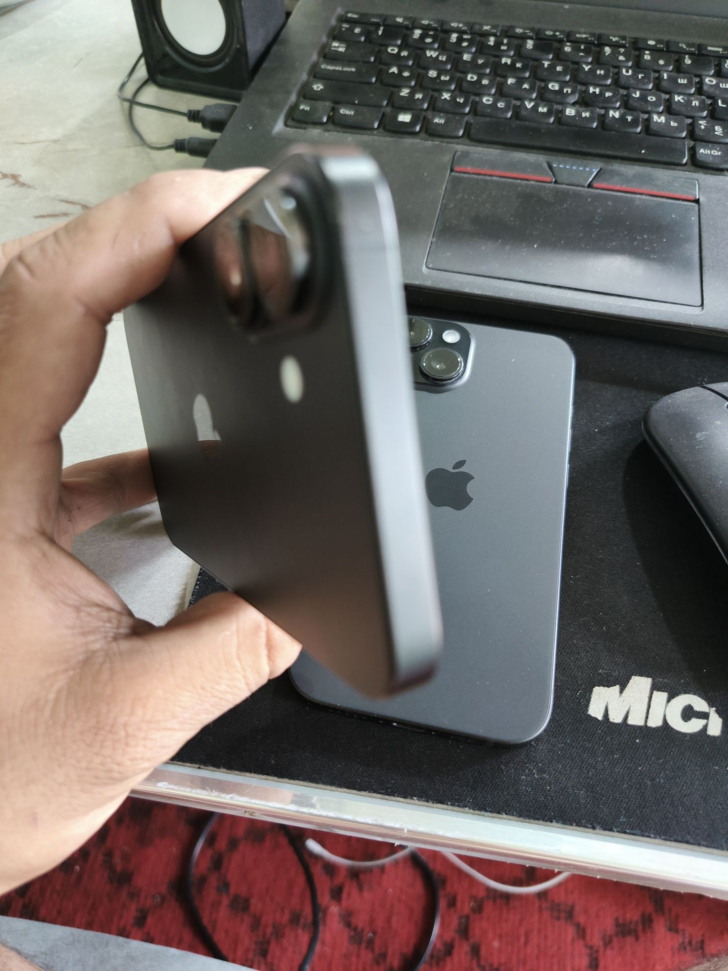 Iphone xr 16 korpus srochna sotiladi