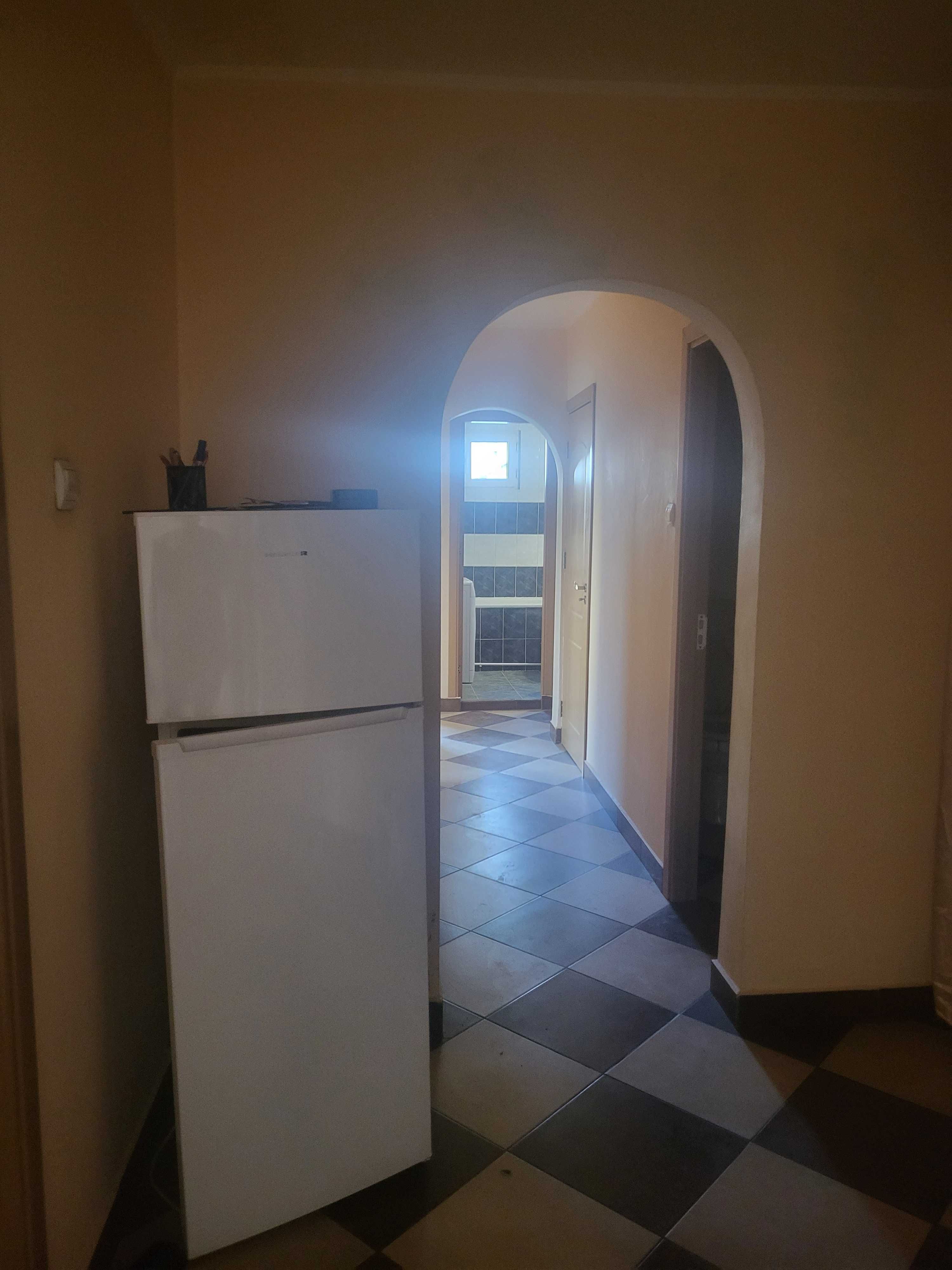 Inchiriere apartament 3 camere Berceni