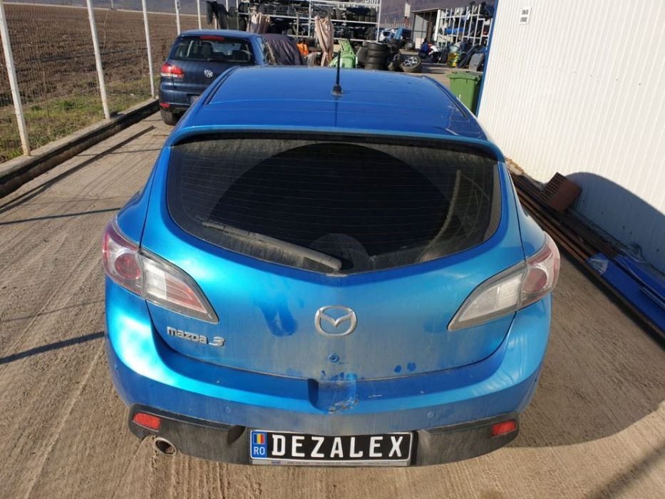 Dezmembrari Mazda 3 Hatchback 2.2 Diesel MZR-CD 2010