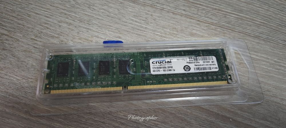 Продам оперативную память DDR 3 4GB