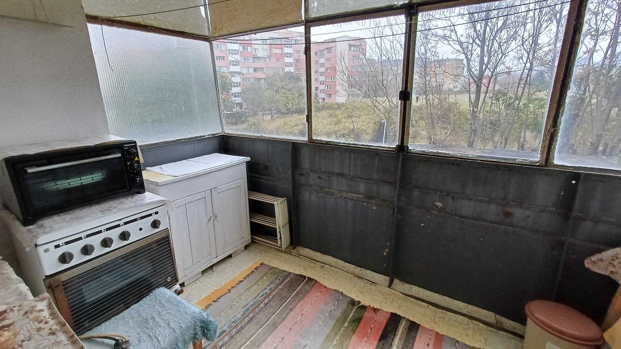 Продава се Едностаен апартамент в Русе, Чародейка - Север - 37 кв.м за 1068 €/кв.м - Снимка #6