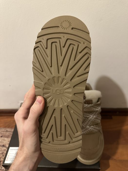 UGG Lowmel Sand (Women’s)