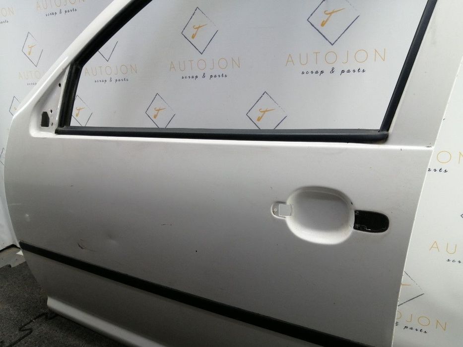 Usa Portiera fata VOLKSWAGEN GOLF IV Variant 1J5 1999 - 2006 TDI AHF, ASV alb LB9A 1J4831311 / 1J4 831 311