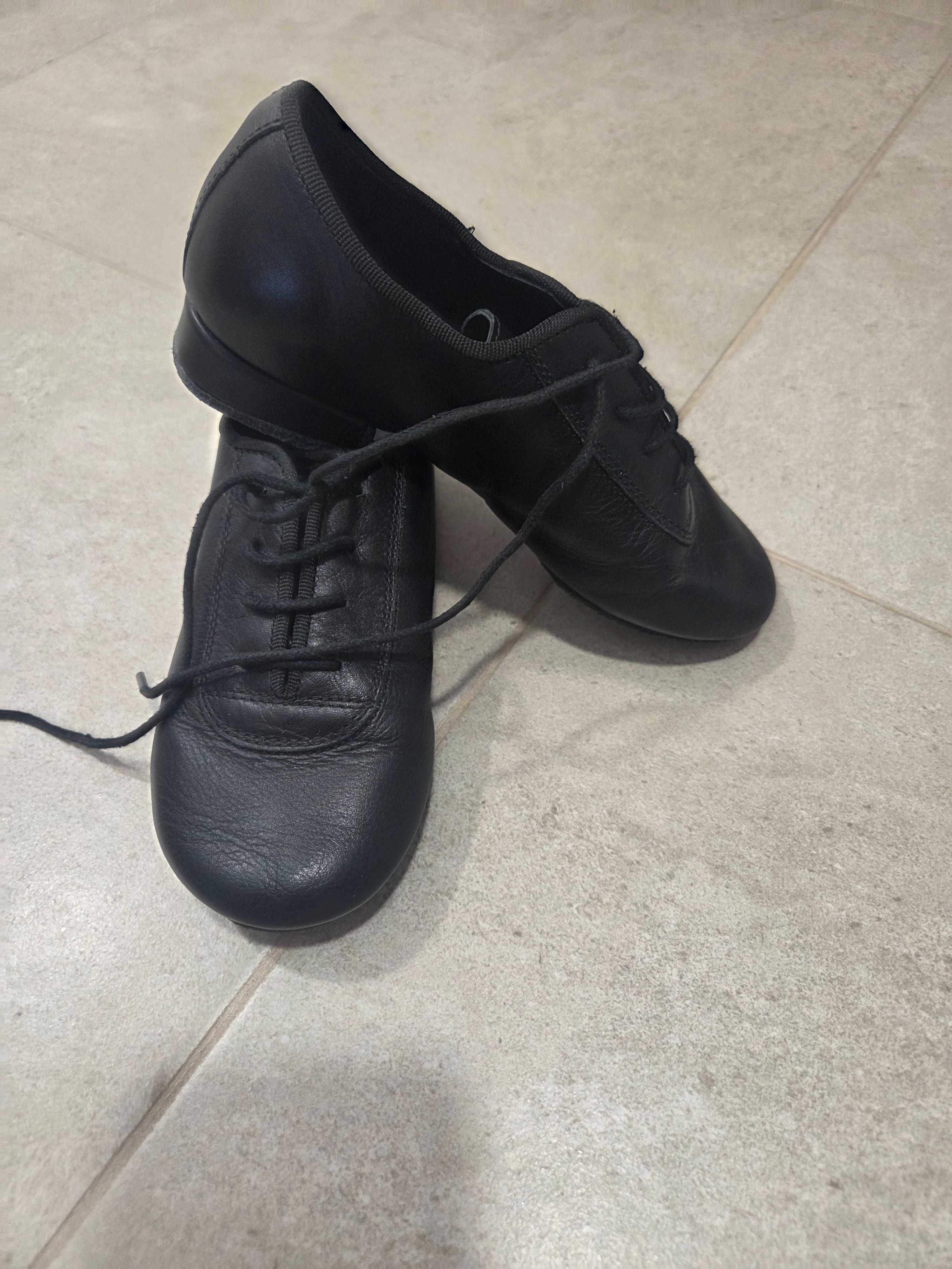 Pantofi dans copii