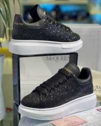 Mc Queen Glitter dama calitate premium

Livrare Luni 
37,38,39,40

210